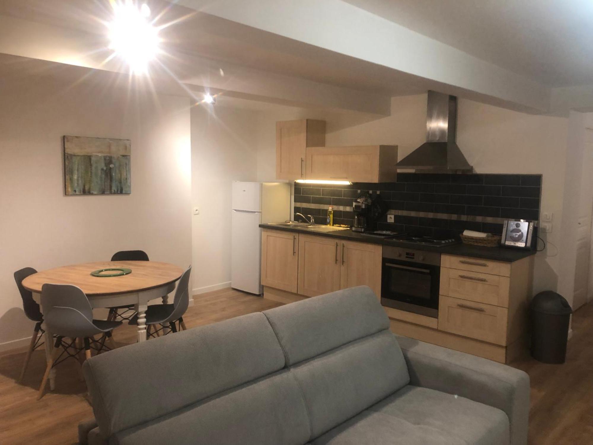 Logement Avec Deux Appartements Sur Deux Etages Wormhout المظهر الخارجي الصورة